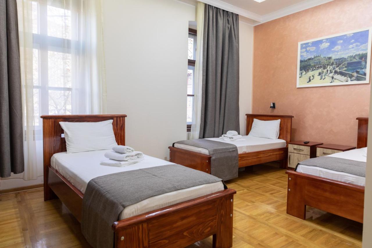 Hotel Kutko Pančevo Eksteriør billede