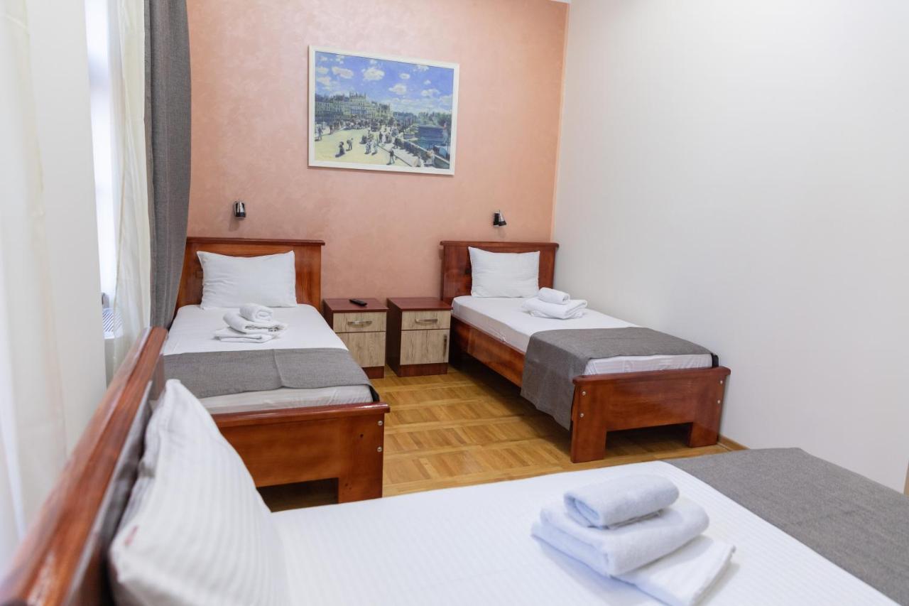 Hotel Kutko Pančevo Eksteriør billede